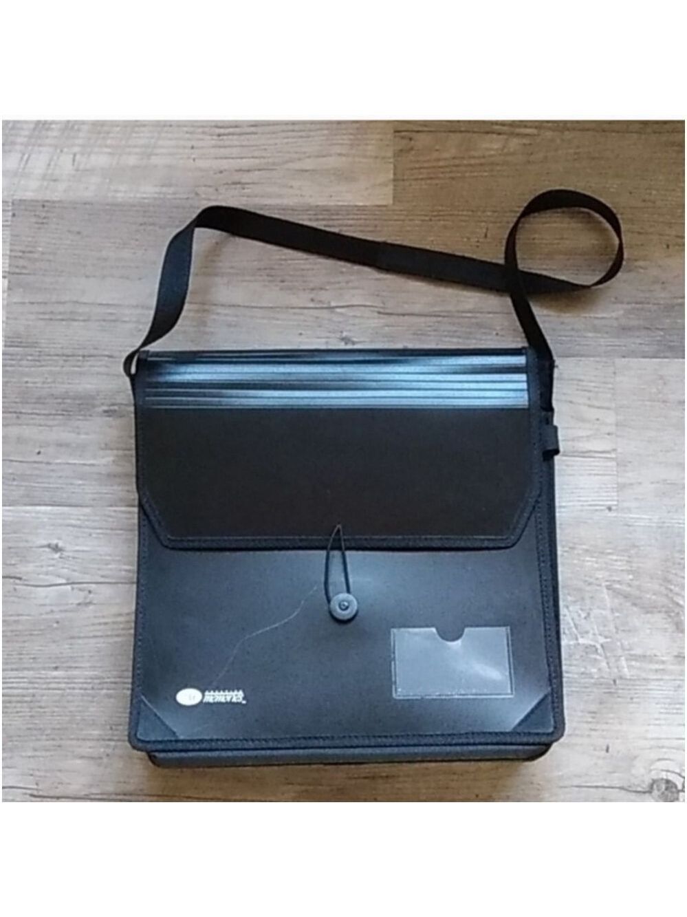 CM Memories Black Expanding Binder Folder with Strap